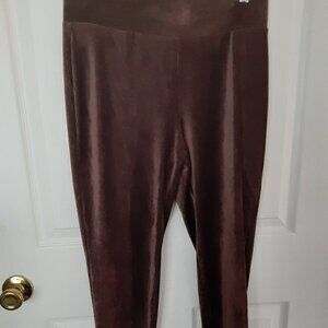Ruby Rd. 10 Petite Brown Soft Corduroy Pull On Pants w/Elastic Waist.